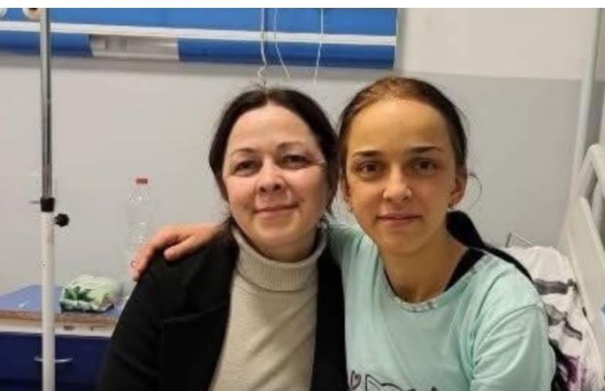 Nëna nga Malisheva i dhuron pjesë të mëlçisë vajzës së saj në një operacion të suksesshëm