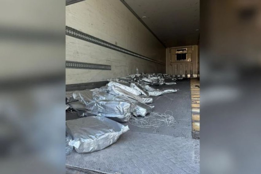 Dogana e Kakavijës kap 350 kg kanabis të fshehur në trajler