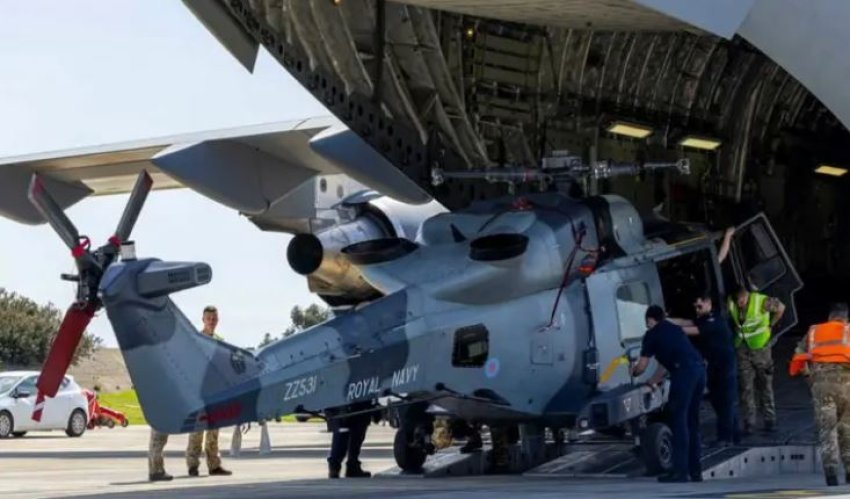 Dy helikopterë britanikë Wildcat kanë mbërritur në Qipro si pjesë e forcimit të mbrojtjes nga Mbretëria e Bashkuar.