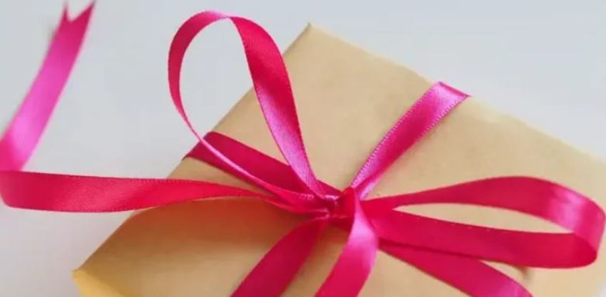 Ide të shpejta dhe elegante për dhurata në 7 dhe 8 Mars