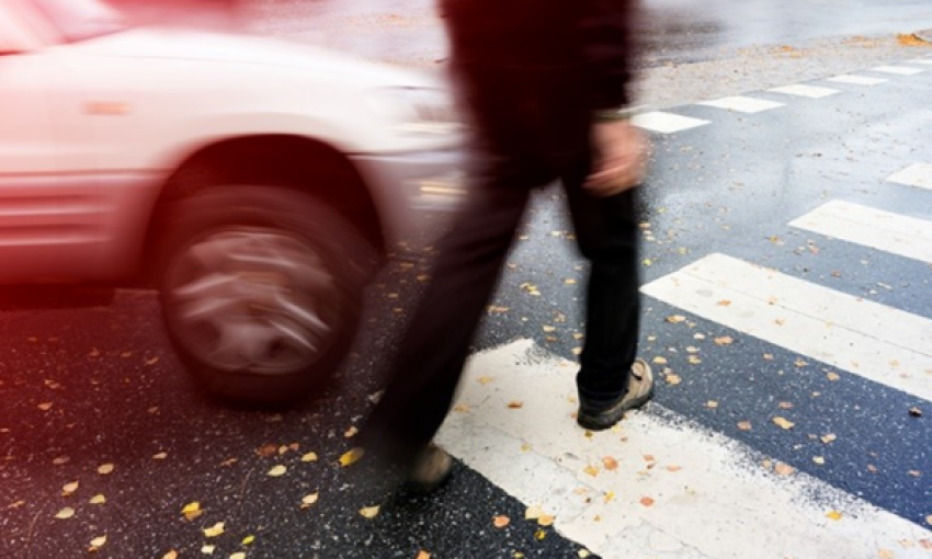 Aksident tragjik në Rahovec, një këmbësor vdes pas goditjes nga vetura