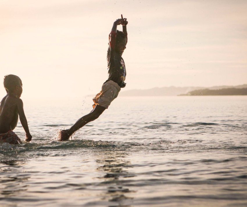 3 Këshilla të Thjeshta për të Arritur Lumturinë e Përditshme