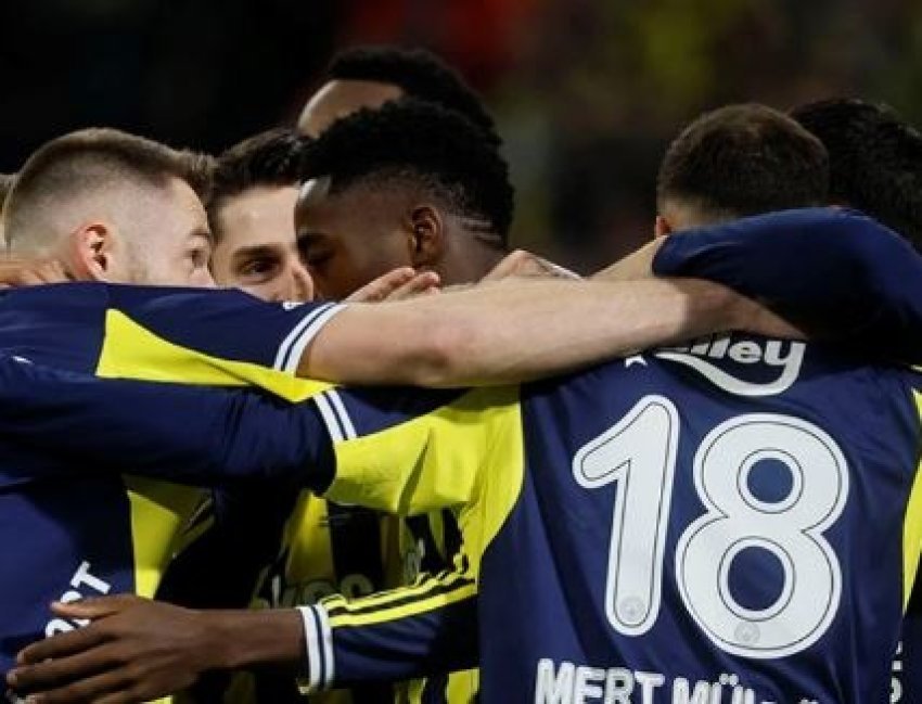 Fenerbahçe synon transferimin e Fisnik Asllanit me ndihmën e Vedat Muriqit