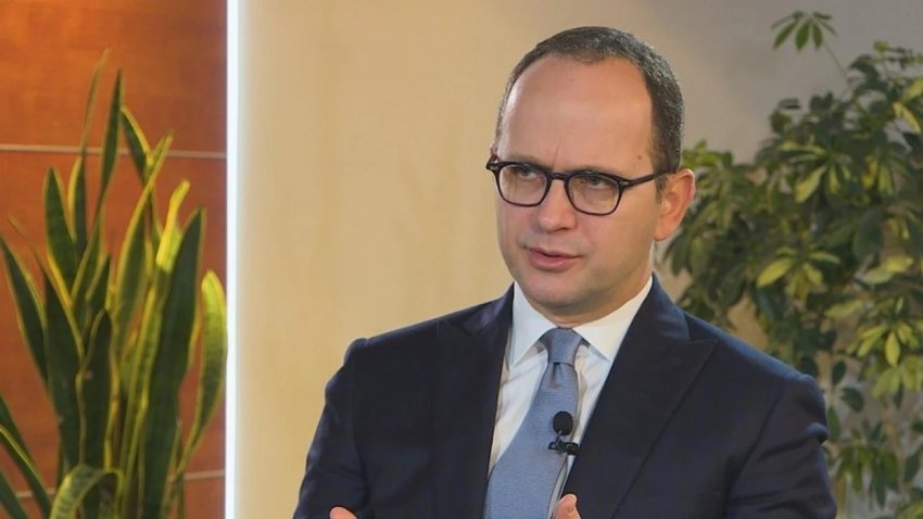 Ish-ministri Ditmir Bushati reagoi ndaj blerjes së raketave hipersonike kineze nga Serbia si kundërpërgjigje ndaj aleancës ushtarake Shqipëri-Kosovë-Kroaci.