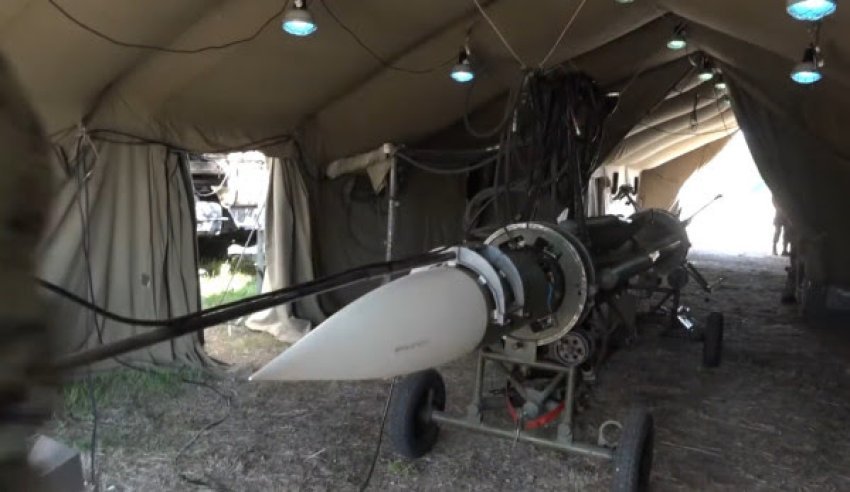 Serbia blen raketa kineze, shqetësime dhe reagime në Ballkan dhe NATO