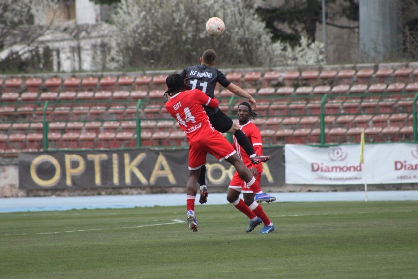 Skënderbeu ndalet në Korçë, Laçi ngushton diferencën në krye të Kategorisë së Parë