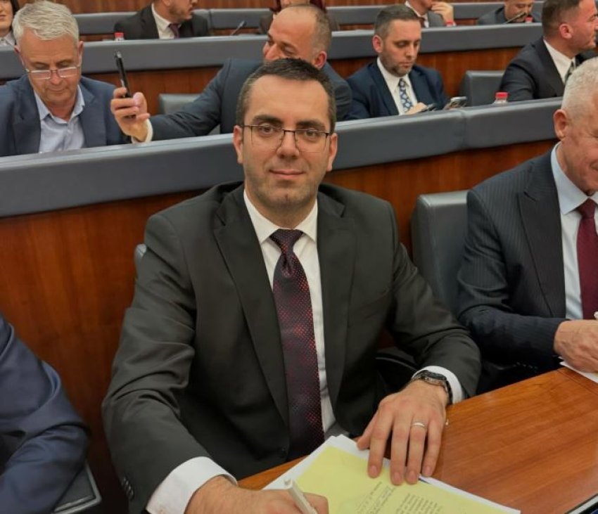 Stërvitje ushtarake e Serbisë pranë kufirit me Kosovën, shqetësim dhe reagime nga VV