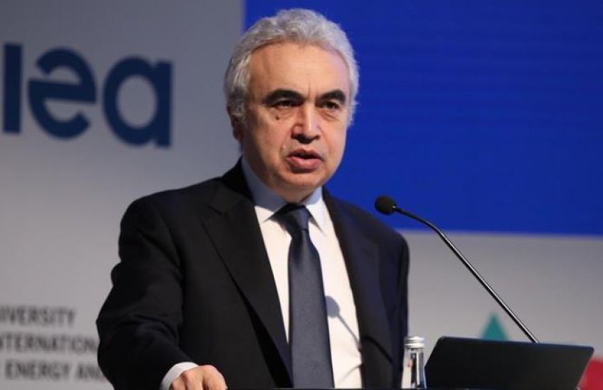 Drejtori i IEA paralajmëron se konflikti ka ndërprerë dyfishin e vëllimit të gazit që Evropa humbi nga Rusia në 2022.