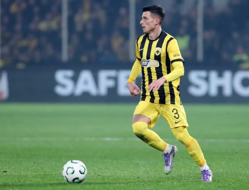 Kombëtarja shqiptare fton për herë të parë Bujar Pllanën dhe Stavro Pilon për play-off-in ndaj Polonisë.