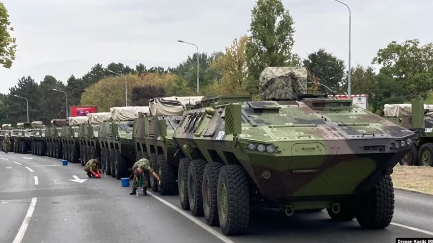 Serbia blen raketa kineze dhe rrit tensionet në Ballkan