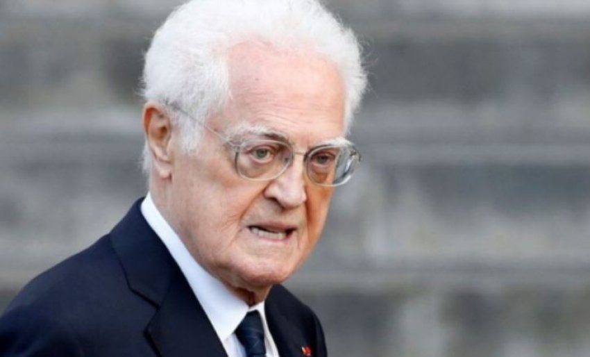 Lionel Jospin, ish-kryeministri francez, ka ndërruar jetë në moshën 88-vjeçare, siç konfirmoi familja për Agence France-Presse.