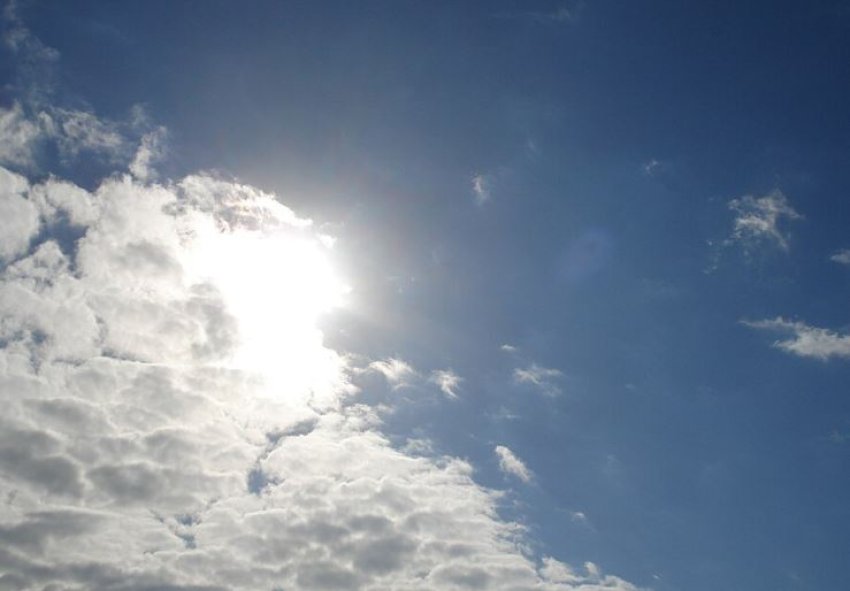 Moti i paqëndrueshëm me reshje shiu dhe bore në Kosovë, Shqipëri dhe rajon