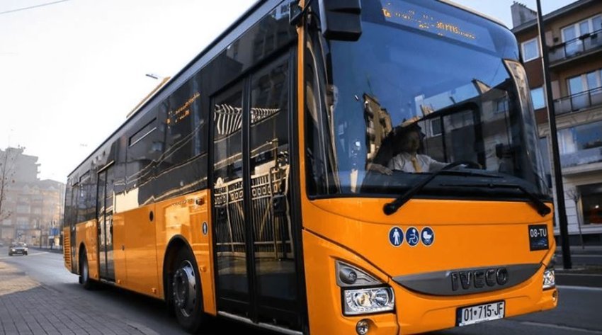 Paralajmërim për vonesa dhe devijime në trafikun e autobusëve në Prishtinë sonte