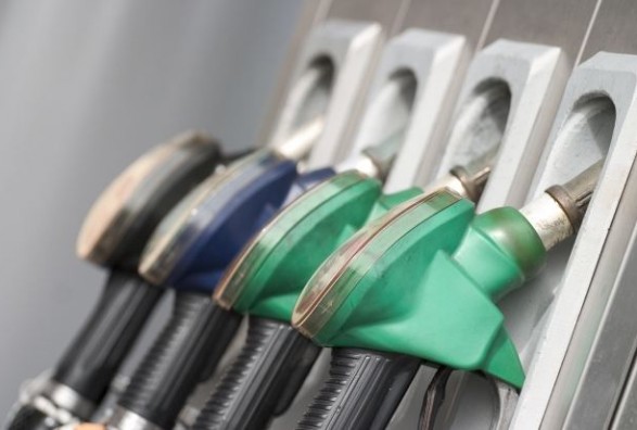 Ulje e çmimeve të karburanteve në Austri pas armëpushimit në Lindjen e Mesme