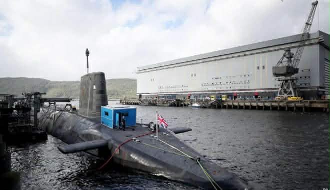 Arrestohet iraniani që tentoi të hyjë në bazën bërthamore të nëndetëseve në Britani