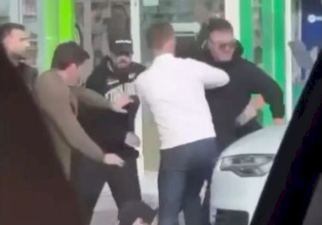 Mossi dhe dy të tjerë janë ndaluar për 48 orë me vendim të Prokurorit të Shtetit.