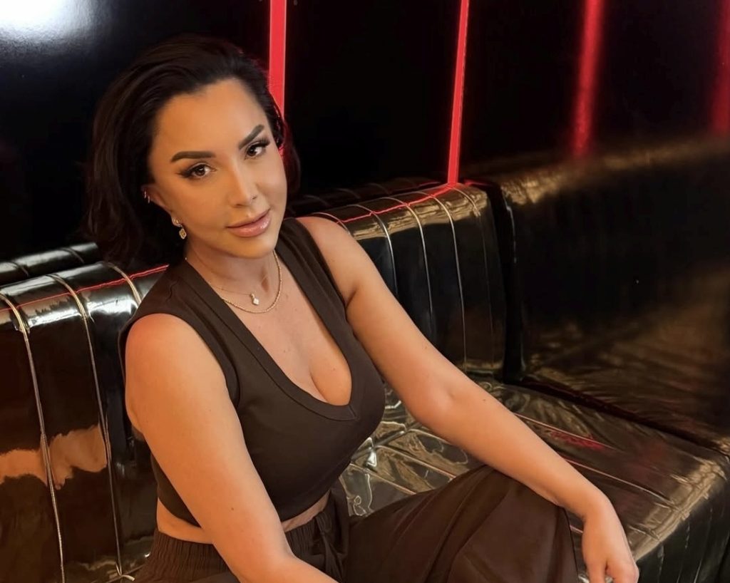 Teuta Selimi ndez rrjetin me postimin e fundit joshës