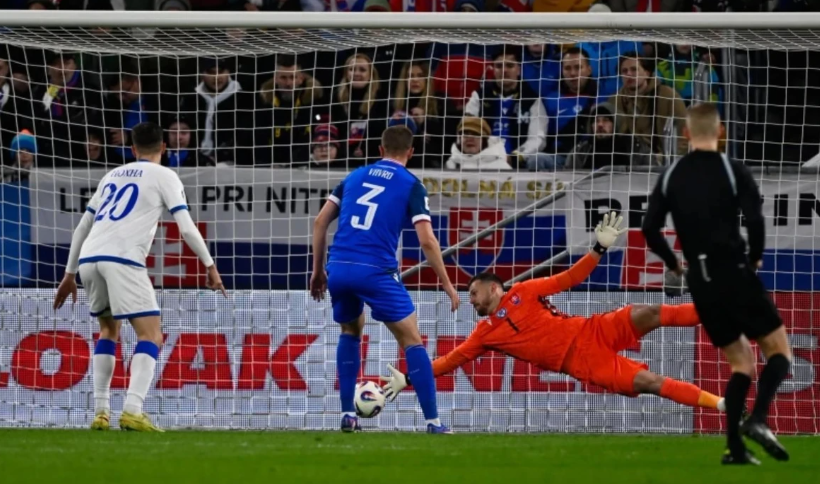 Kosova është në disavantazh 2-1 ndaj Sllovakisë pas pjesës së parë në gjysmëfinalen e playoff-it për Botërorin 2026.
