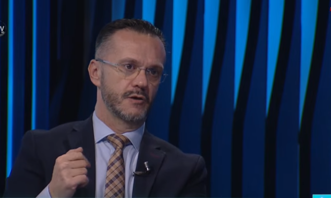 Marrëveshja për presidentin rrezikon dobësimin e LDK-së, sipas Kasapollit