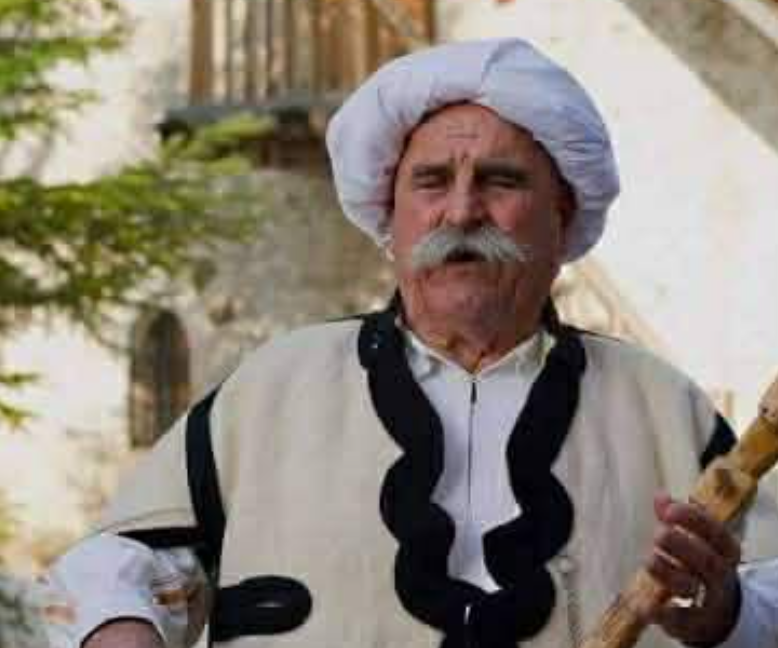 Ndahet nga jeta doajeni i Ansamblit Folklorik Rugova, Rrustem Nikçi