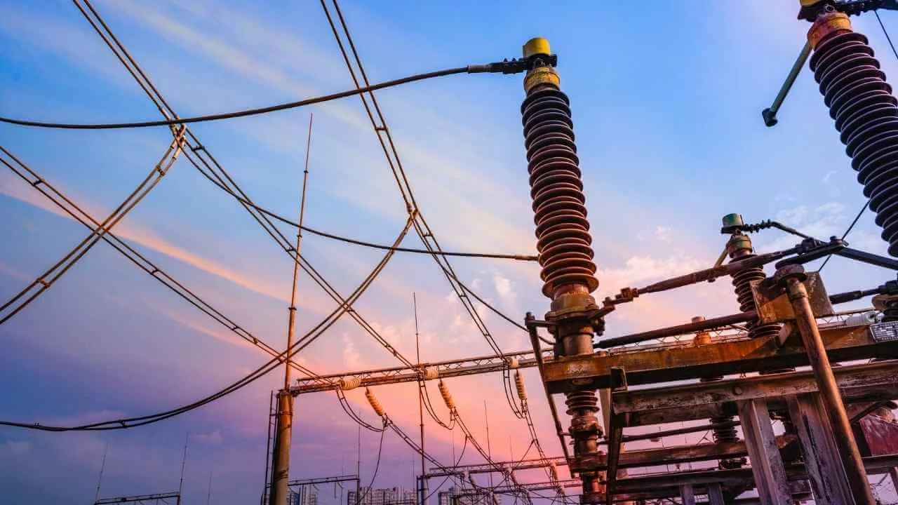 Sulmet në Lindjen e Mesme tronditin ekonominë globale gjatë Fitër Bajramit