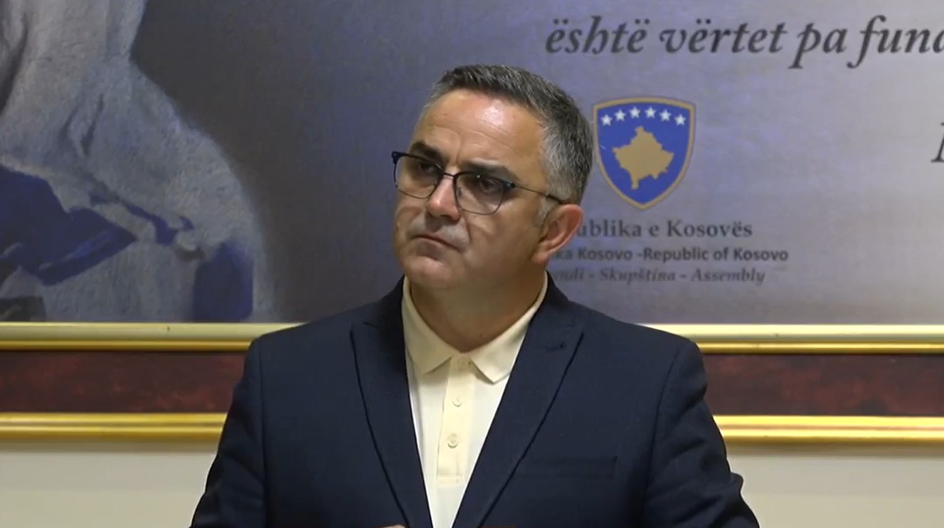 Tahiri: Opozita pa agjendë, Kurti i përdor në lojën politike për presidentin