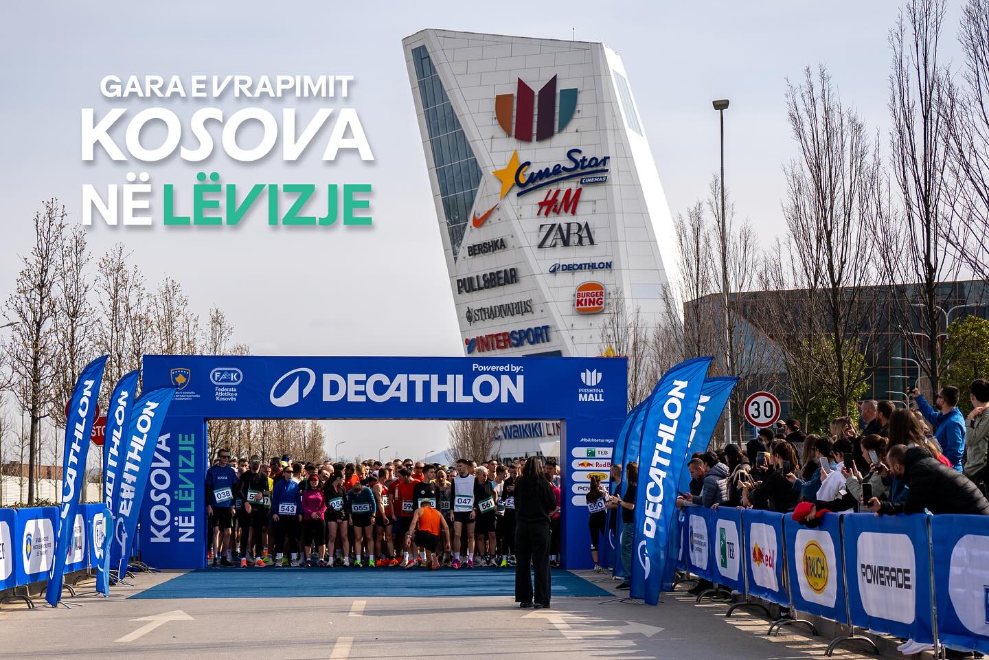 Gara e Vrapimit “Kosova në Lëvizje” bashkon Decathlon, Prishtina Mall dhe Federatën e Atletikës