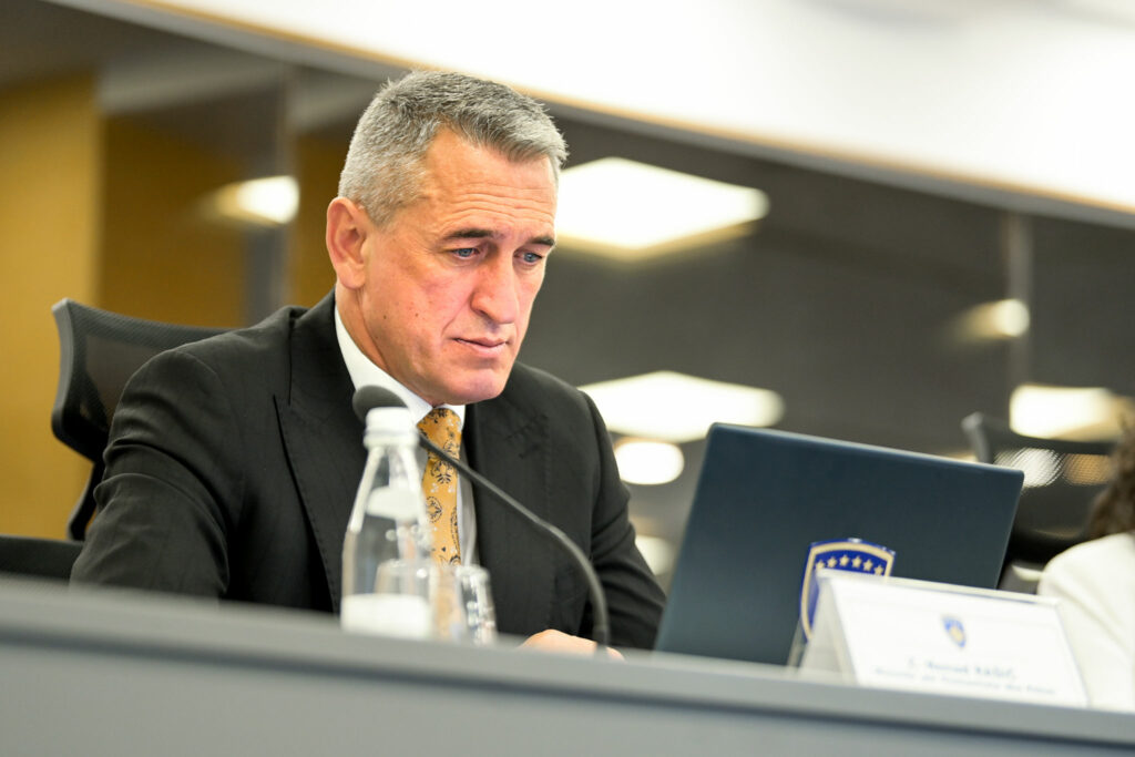 Rashiq paralajmëron humbje për të gjithë në zgjedhjet e parakohshme në Kosovë