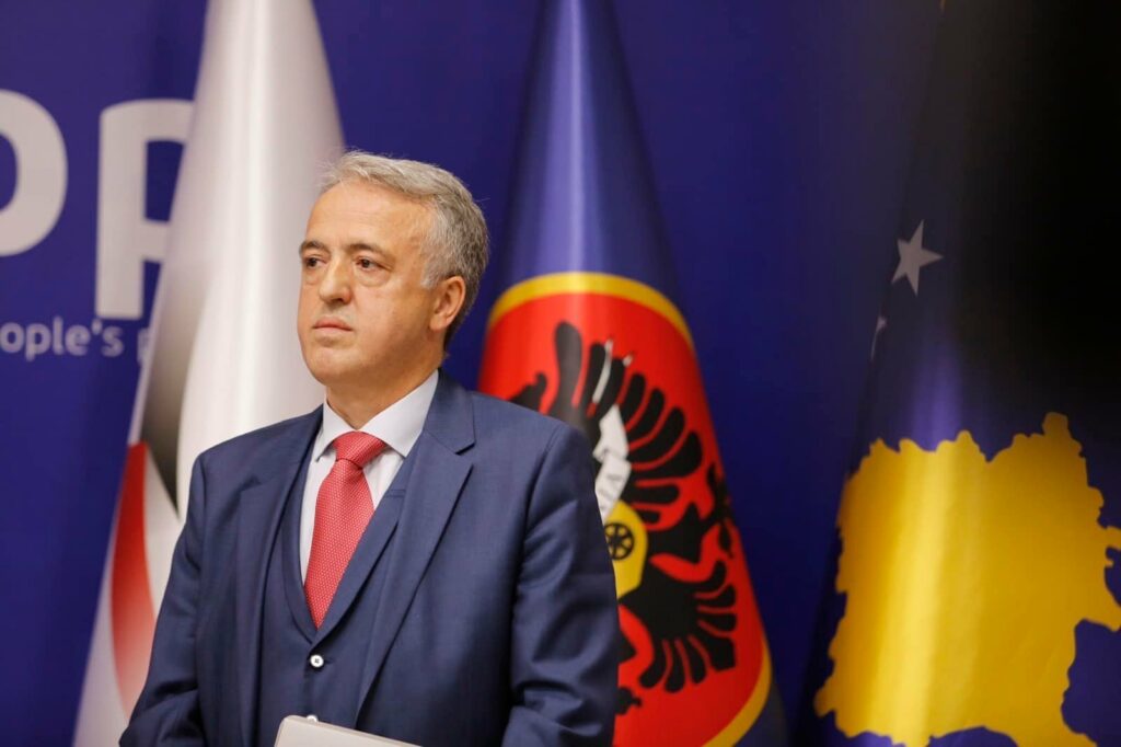 Hamiti paralajmëron shpërndarjen e Kuvendit nëse nuk zgjidhet presidenti deri më 4 mars