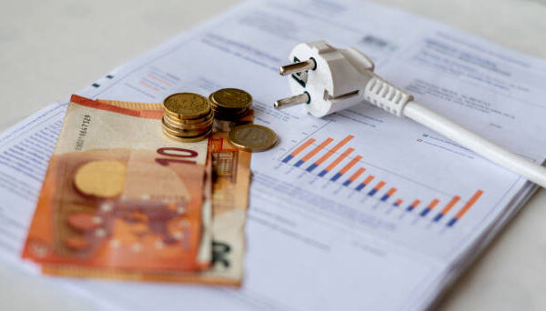 Vendimi për tarifat e reja të energjisë pritet pas 1 prillit