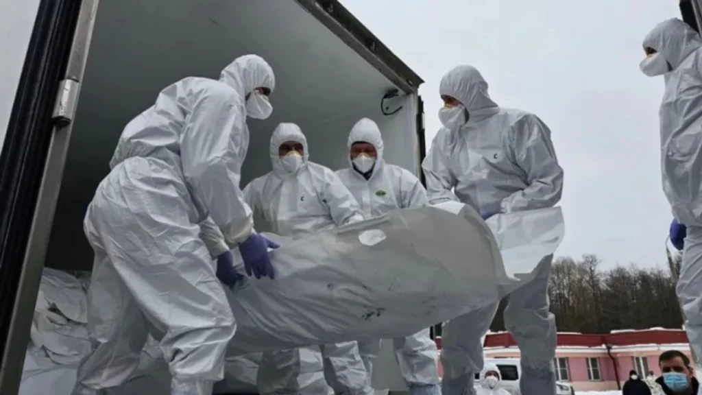 Rusia dhe Ukraina shkëmbejnë mbi 1,000 ushtarë në kuadër të negociatave paqësore