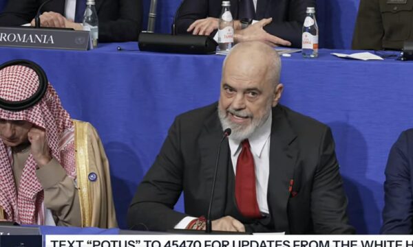 Rama i kërkon Trumpit ndërhyrje për Gjykatën Speciale në Hagë