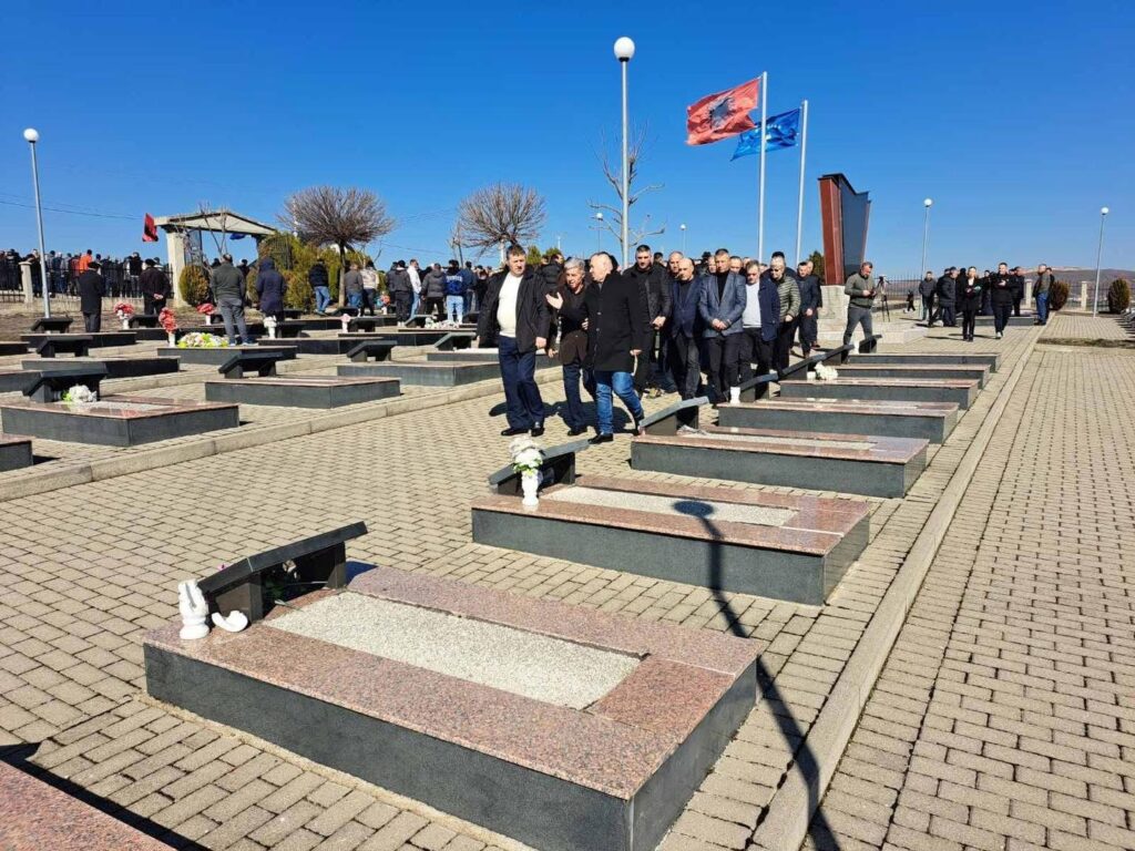 OVL-UÇK përkujton 28-vjetorin e masakrave në Likoshan dhe Çirez