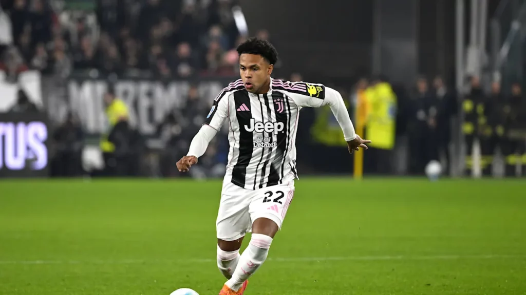 Juventus zyrtarizon rinovimin e kontratës me Weston McKennie deri në vitin 2030.