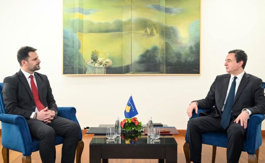 Kurti emëron Genc Nimonin zëvendësministër të parë të Drejtësisë.