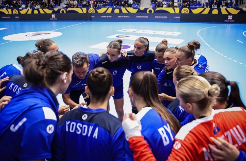 Selektori Agron Shabani ka larguar Suzana Ujkiqin nga lista e hendbollisteve për ndeshjet me Finlandën.