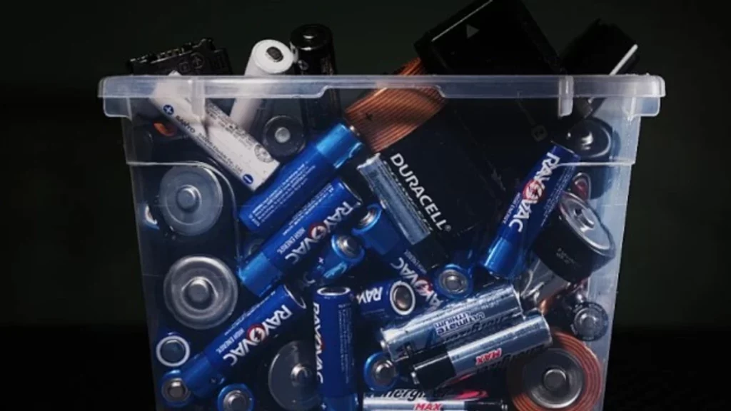 Si të riciklojmë bateritë e përdorura në mënyrë të sigurt dhe ekologjike