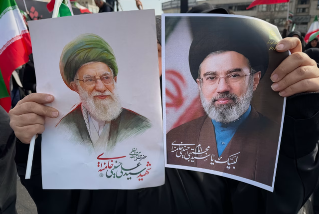 Dyshimet e Khameneit për djalin e tij dhe pasojat e sulmit në Iran