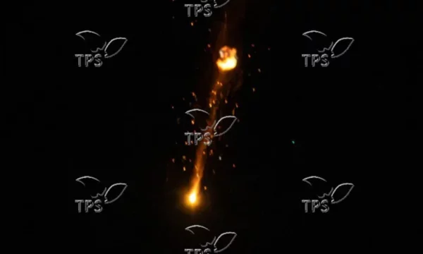 Emiratet rrëzojnë raketa dhe dronë iranianë në një valë sulmesh të ndërsjella