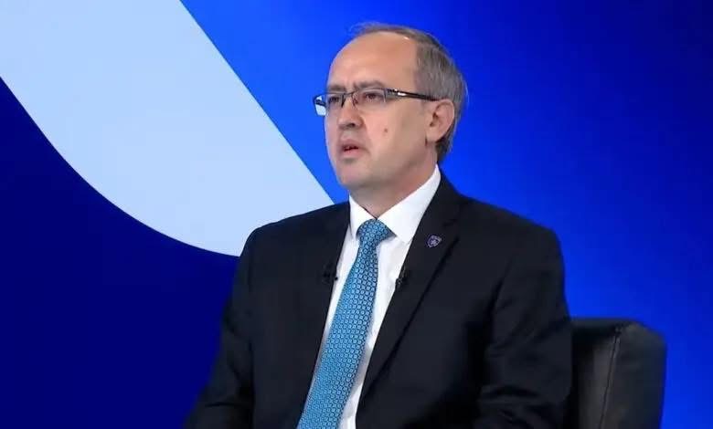 Avdullah Hoti mbështet protestën e OVL-UÇK kundër ekspozitës me të pavërteta për masakrat në Kosovë