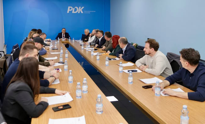 PDK mohon ofertën për postin e Presidentit dhe paralajmëron mbledhje të Këshillit Drejtues