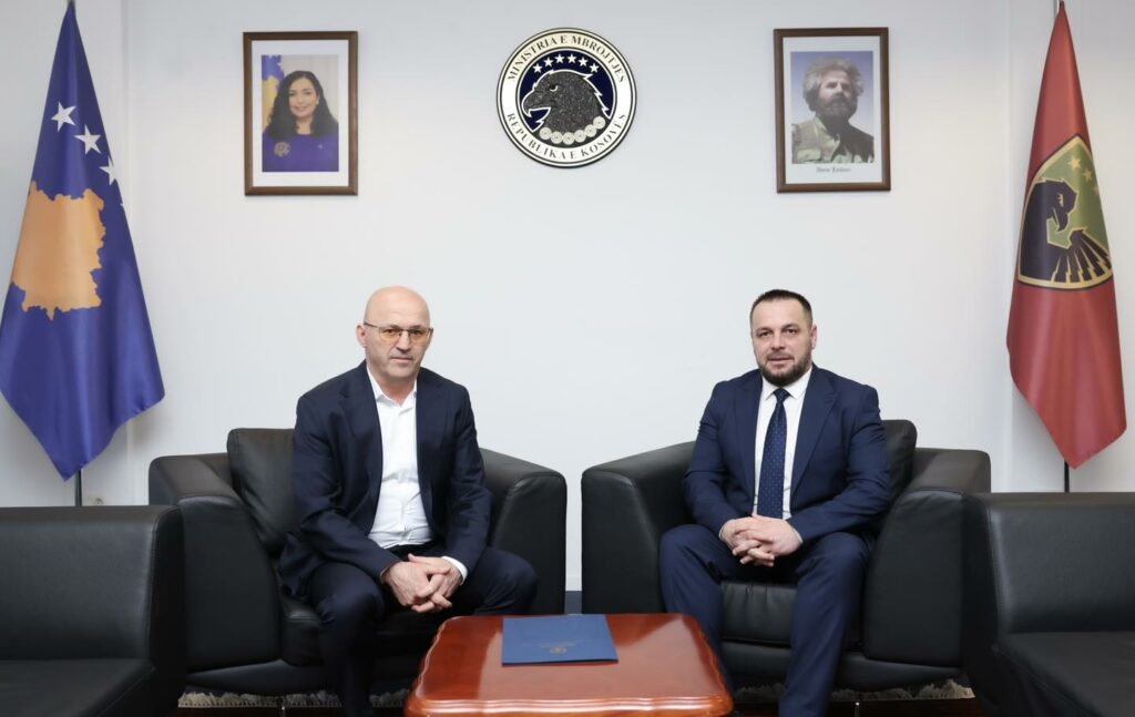 Takimi i Ministrit Maqedonci me Zëvendësministrin Lleshi për Prioritetet e Mandatit të Ri