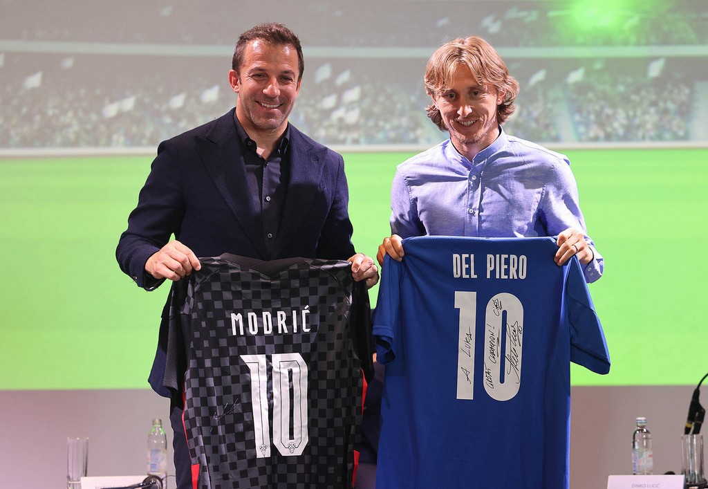 Del Piero dhe Modrić shijojnë humorin dhe sfidat e sezonit te Milani