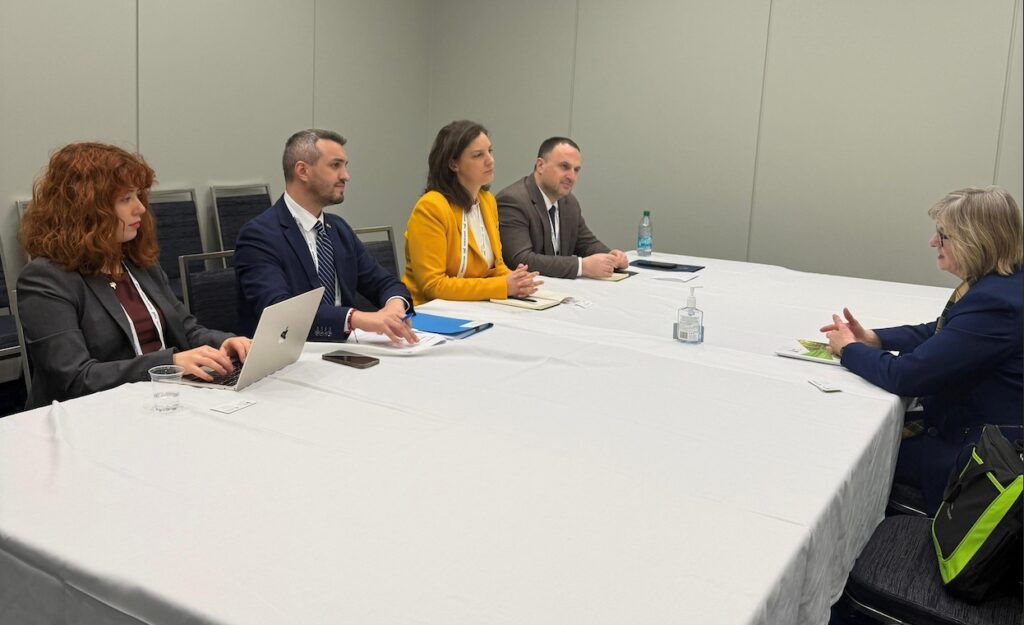 Rizvanolli promovon potencialin minerar të Kosovës në konferencën PDAC 2026