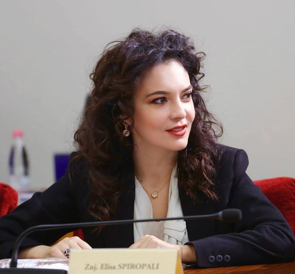 Elisa Spiropali përkujton 27-vjetorin e ndërhyrjes së NATO-s në Kosovë