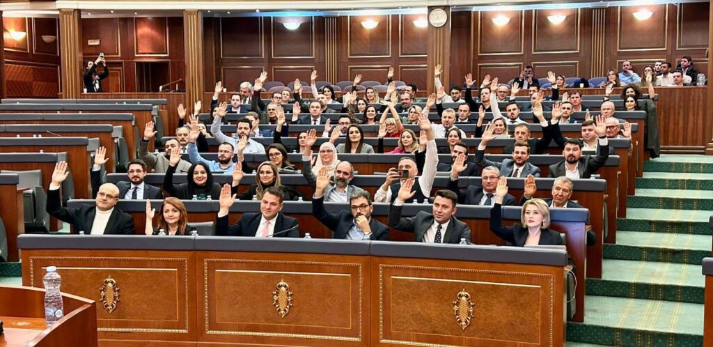 Opozita akuzohet për bllokada në zgjedhjen e presidentit të Kosovës