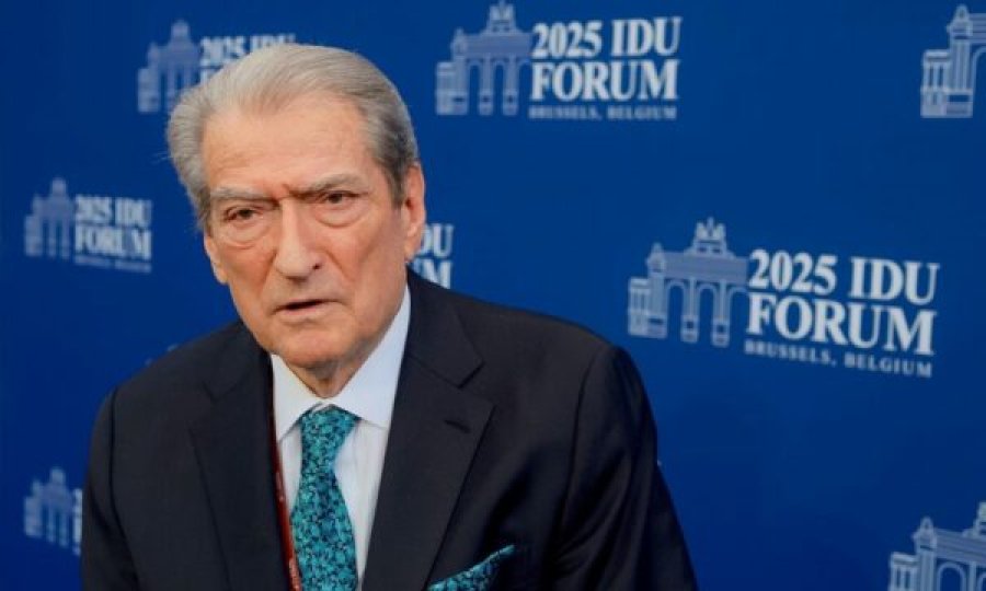 Berisha në Kuvend: Rrugëtimi i PD dhe sfida ndaj autokracisë së re