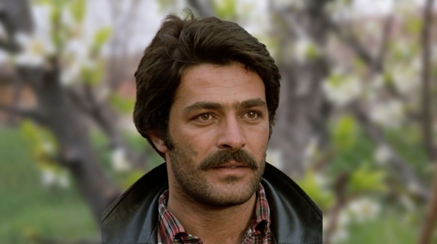 Ikona e kinemasë turke Kadir Inanır ndahet nga jeta në moshën 77 vjeçare