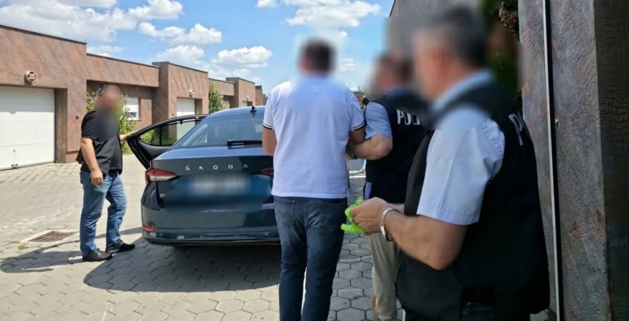 Një muaj paraburgim është caktuar për gjyqtarin Avdirrahman Gashi për keqpërdorim të pozitës zyrtare.
