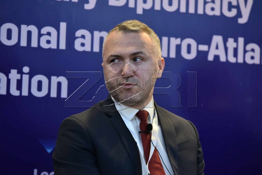 Konstituimi i Kuvendit dhe zgjedhja e qeverisë, PDK qëndron jashtë skenës politike